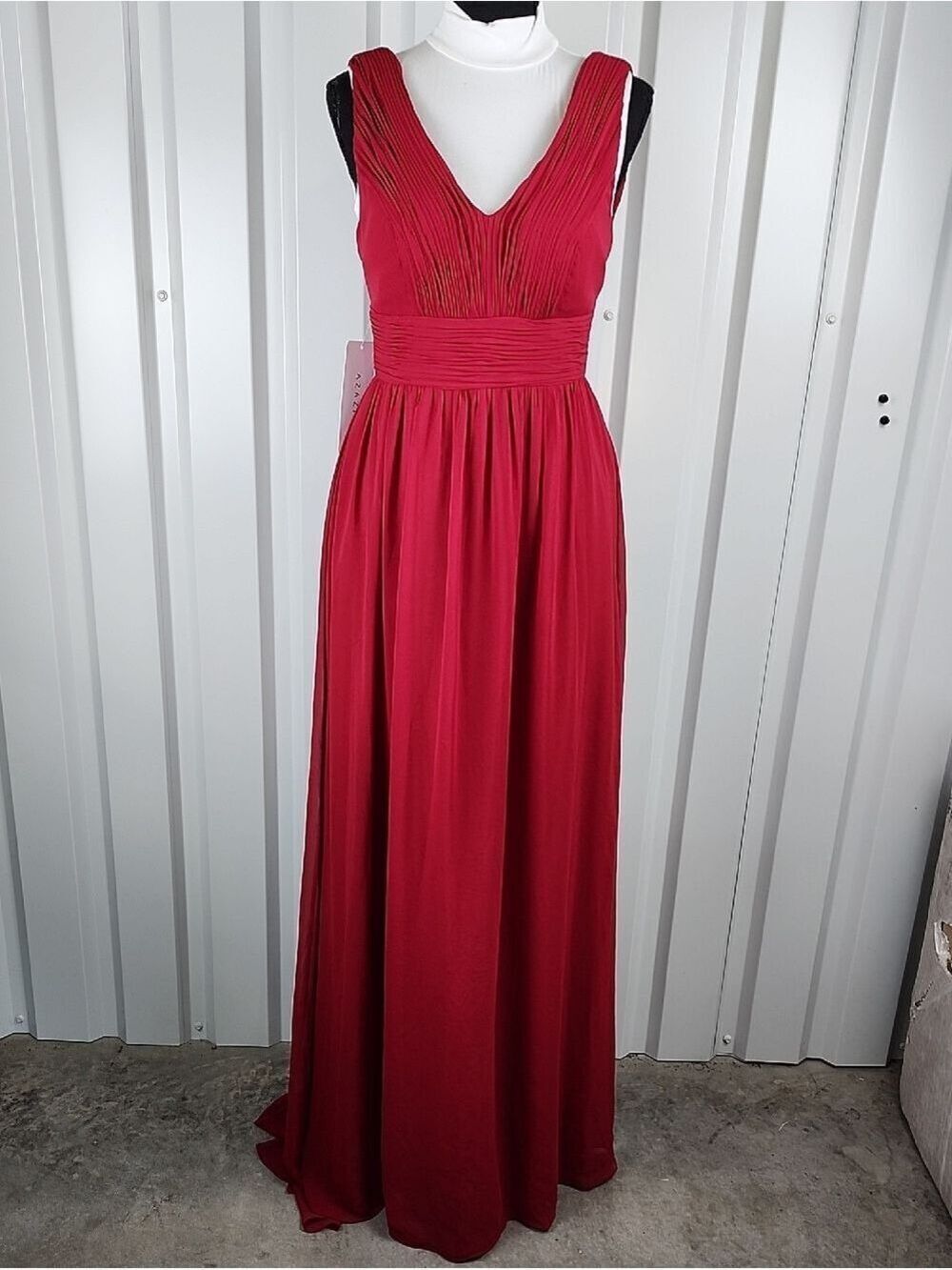 Azazie Womens Burgundy Chaney Sleeveless V-Neck Maxi Gown Size 4 NWT Pleated
